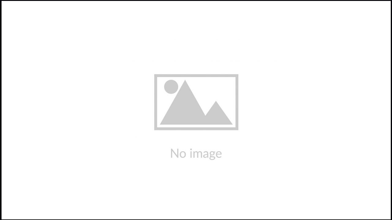 শতবর্ষের আলোয় ঢাবিতে গাইলেন তারা